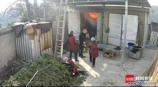 作念腊肉激发失火上千斤一说念报废 熏房事故引眷注